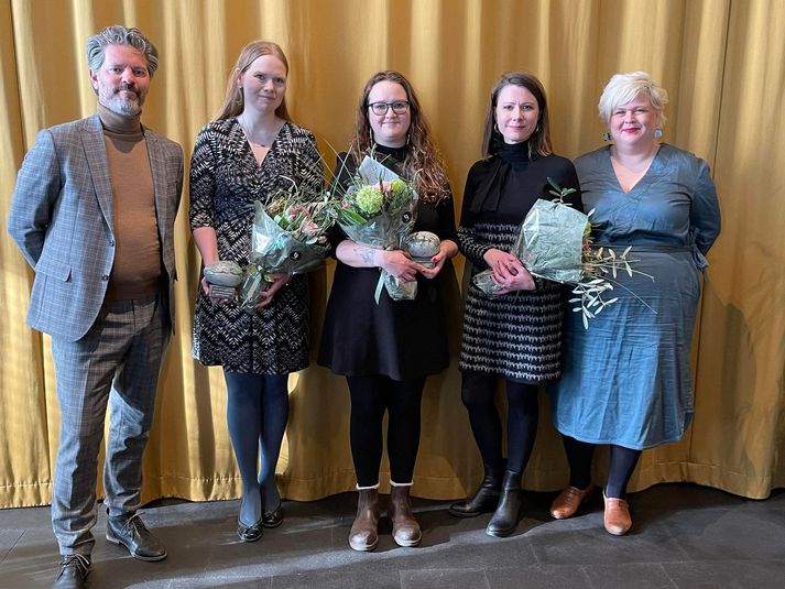 Þær Gerður Kristný, Kristín Svava og Arndís hlutu Fjöruverðlaunin sem veitt voru við hátíðlega athöfn í dag.