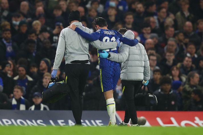 Ben Chilwell var tekinn af velli í stórsigri Chelsea í gær vegna meiðsla. Óttast er að hann gæti misst af því sem eftir er af tímabilinu.