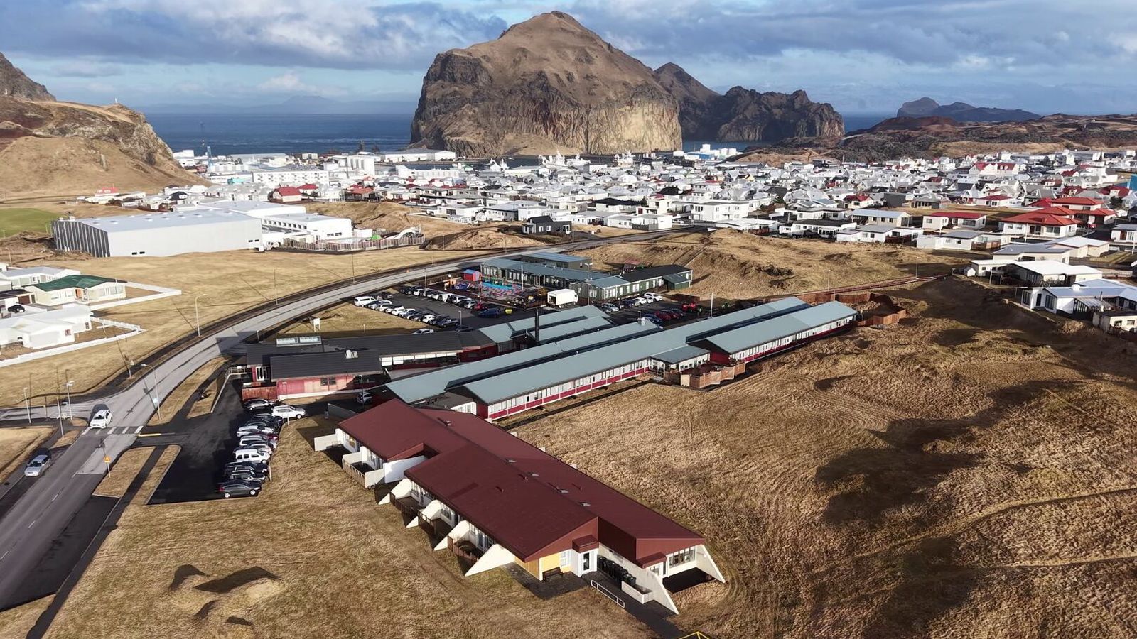 Út­tekt land­læknis á Hraunbúðum: Fagmenntað starfs­fólk langt undir lág­marks­við­miðum