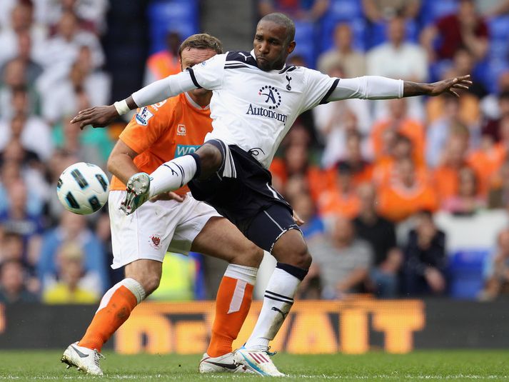 Jermain Defoe tryggði Tottenham jafntefli.