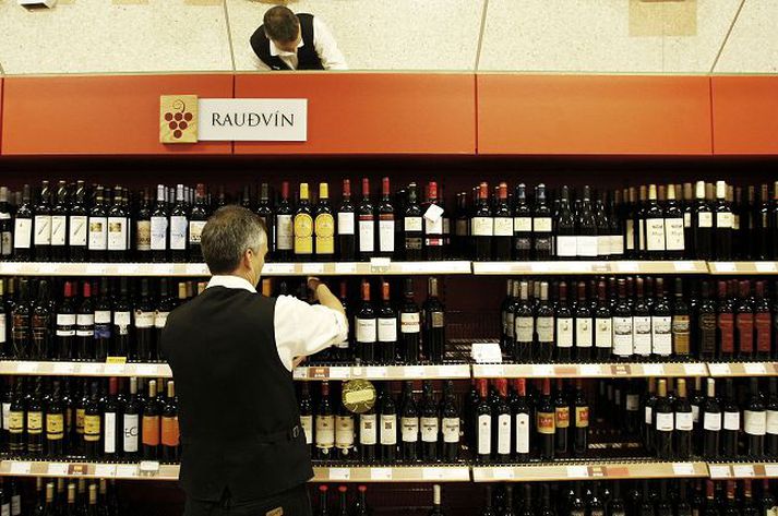 Verslanir átvr skiluðu tæpum milljarði af hagnaði til ríkissjóðs fyrir árið 2009. 
mynd/anton