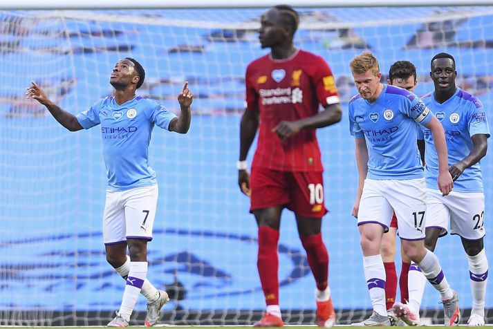 Raheem Sterling og félagar í Manchester City geta fagnað í dag eftir úrskurðinn hjá CAS.