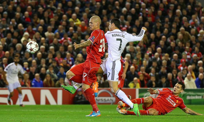 Cristiano Ronaldo er búinn að skora á Anfield í fyrsta sinn á ferlinum.