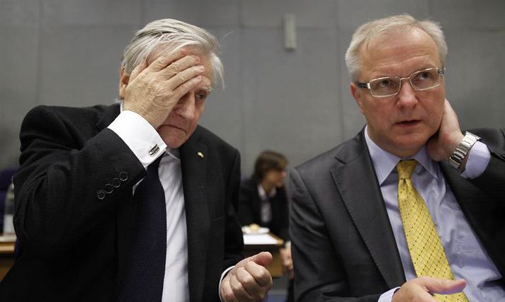 Jean-Claude Trichet og Olli Rehn Seðlabankastjóri Evrópu og peningamálastjóri Evrópusambandsins á fundinum í Lúxemborg í gær.fréttablaðið/AP