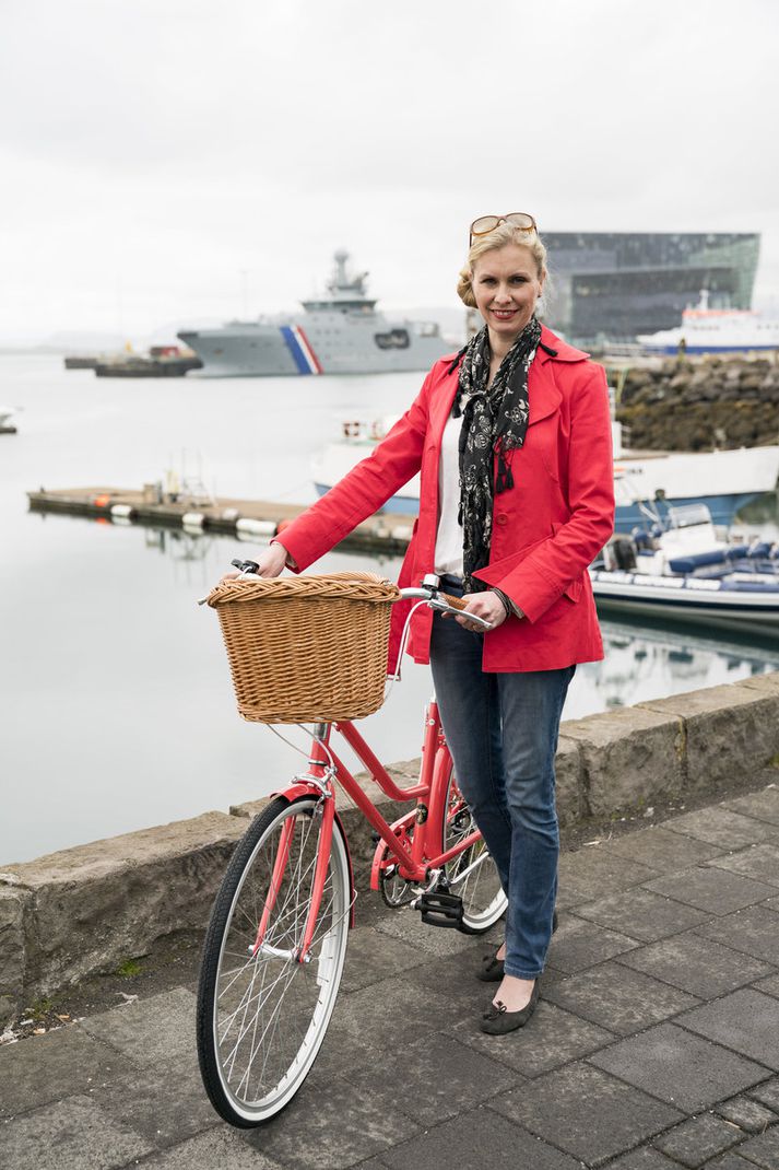 Birgitta Ásgrímsdóttir eigandi verslunarinnar Berlínar stendur fyrir hjólaviðburði til styrktar Menntunarsjóði Mæðrastyrksnefndar. 