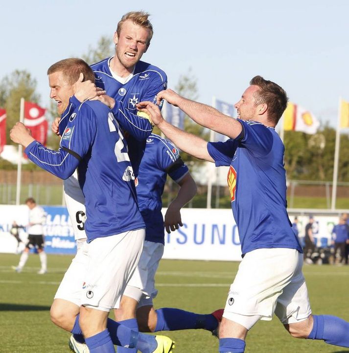 Leikmenn Stjörnunnar fagna hér marki í sumar.