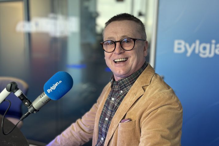 Óskar á Argentínu undir­býr grillið fyrir sumarið