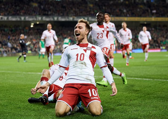 Eriksen fagnar einu marka sinna í kvöld.