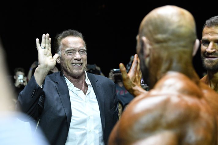 Arnold í góðum gír á Arnold Classic Africa í gær.