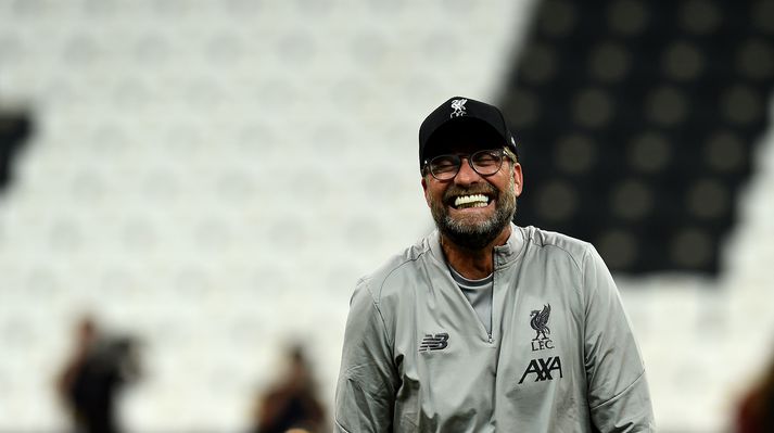 Klopp léttur í bragði á síðustu æfingu Liverpool fyrir leikinn í kvöld.