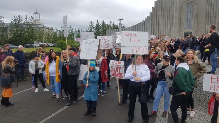 Druslugangan er gengin til að sýna samstöðu með þolendum kynferðisofbeldis.