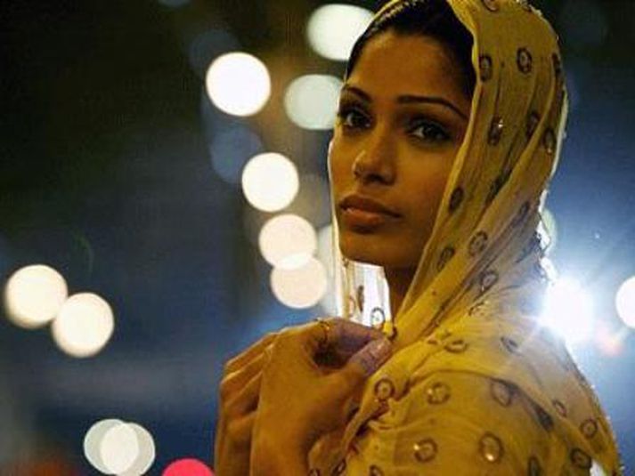 Freida Pinto.