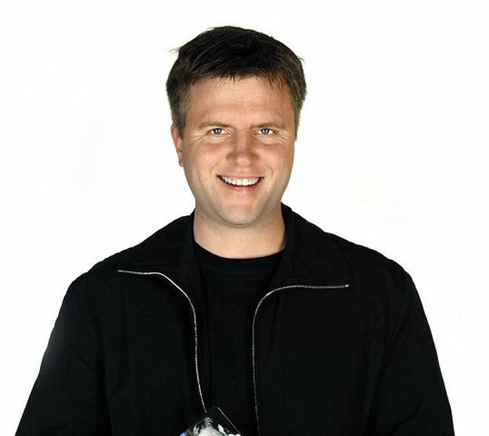 Bjarni Brynjólfsson.
Er aftur sestur í ritstjórastólinn og það hjá veiðitímaritinu Veiðimaðurinn.