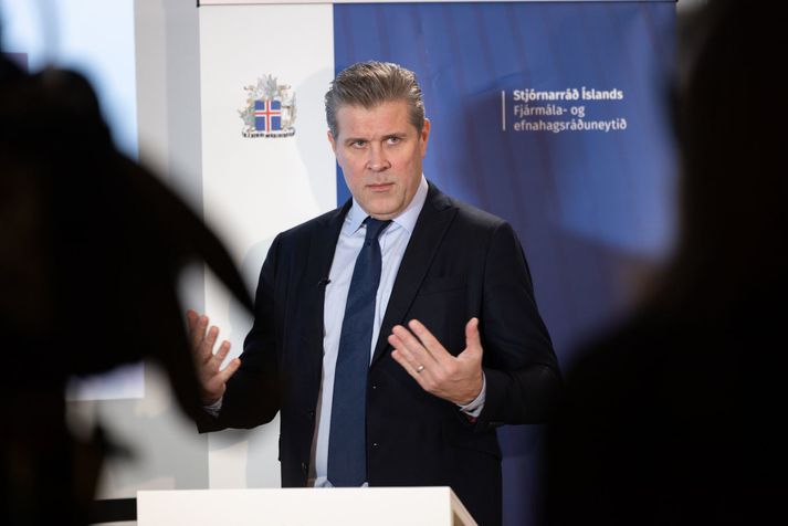 Bjarni Benediktsson kynnir fjárlagafrumvarpið fyrir 2022