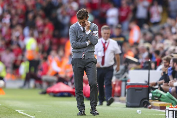 Scott Parker á hliðarlínunni á Anfield.