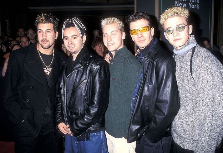 Justin Timberlake í grárri rúllukragapeysu (Lengst til hægri) ásamt fyrrverandi félögum sínum í ´N Sync.