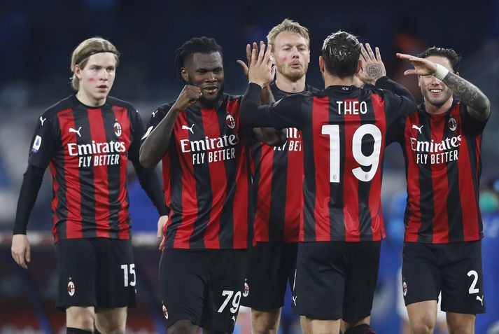 AC Milan trónir á toppi ítölsku úrvalsdeildarinnar.