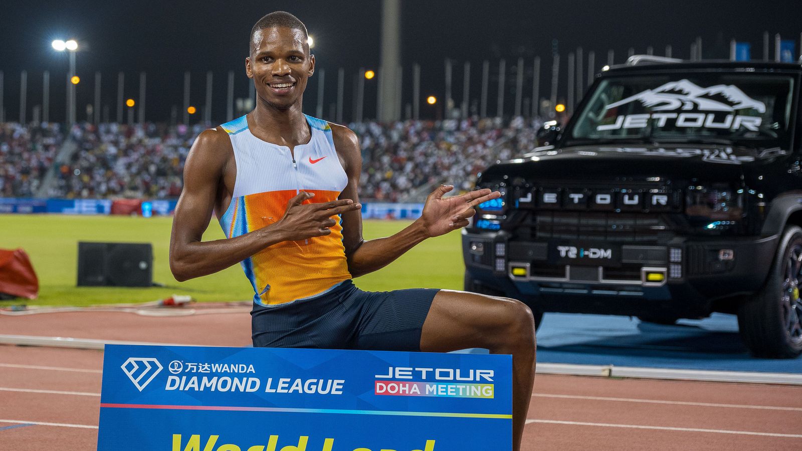 Demantamótaröðin hefst viku seinna og í Sjanghæ