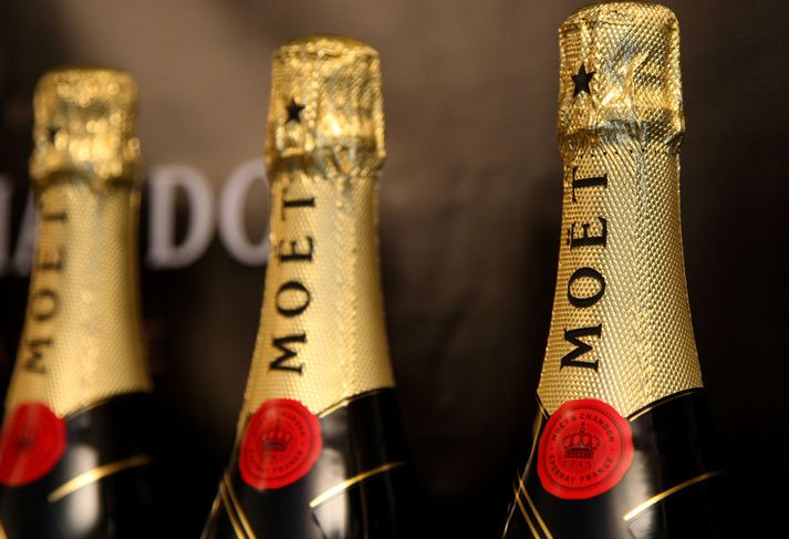 Moët & Chandon er best selda kampavín í heimi. Ætli það verði best selda freyðivín í Rússlandi eftir breytinguna eða ætli Rússar séu sjúkir í Shampanskoye?