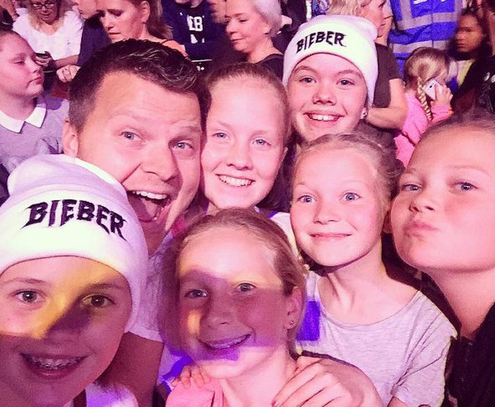 Himmi Gunn birti þessa mynd á Instagram og ljóst að þar eru á ferðinni einlægir aðdáendur Justin Bieber sem voru í banastuði.