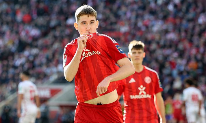 Ísak Bergmann Jóhannesson er búinn að vera í stóru hlutverki með Düsseldorf í vetur.