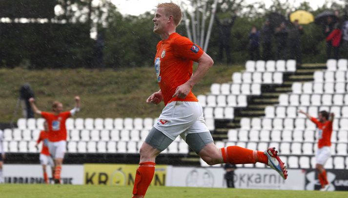 Baldur Sigurðsson fagnar marki í kvöld. 