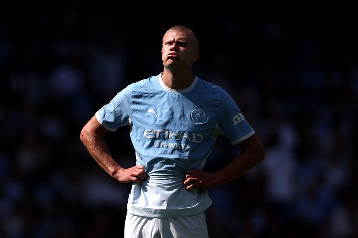 Norski framherjinn Erling Haaland í leik með Manchester City í gær