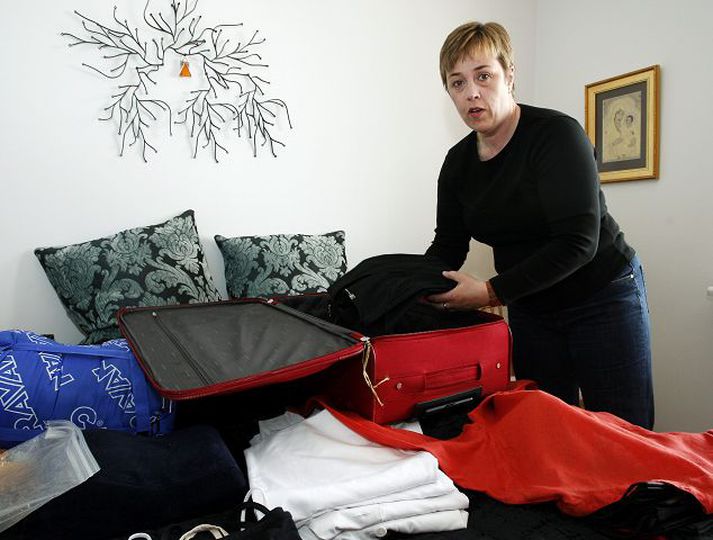 Pakkar niður Valgerður Grímsdóttir ætlar að starfa í hálft ár í borginni Najaf í Írak.