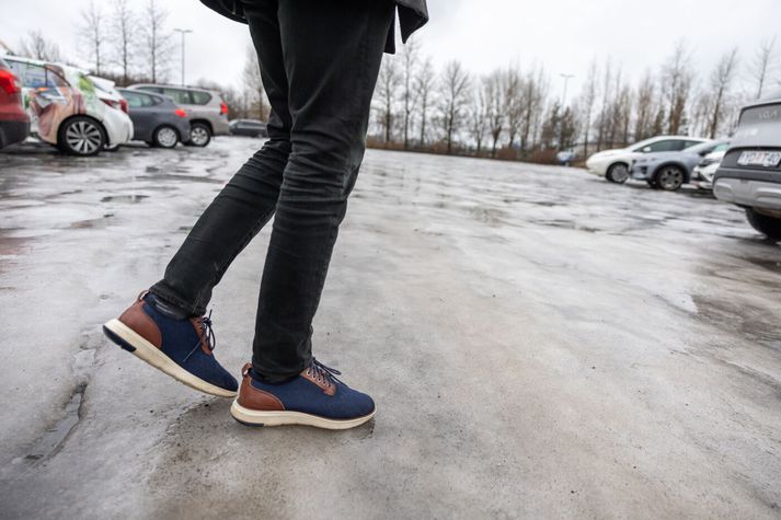 Hált er víða á höfuðborgarsvæðinu.