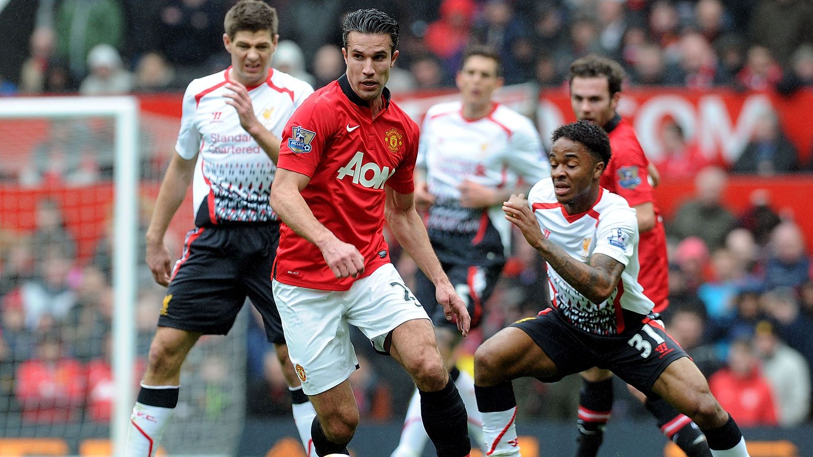 Raheem Sterling fann griða­stað í liði Van Persie