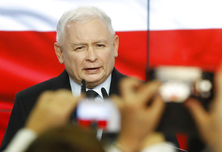 Jaroslaw Kaczynski er formaður PiS.