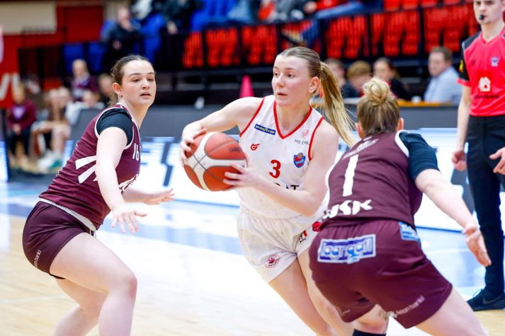 Þóra Kristín Jónsdóttir átti frábæran leik fyrir Hauka.