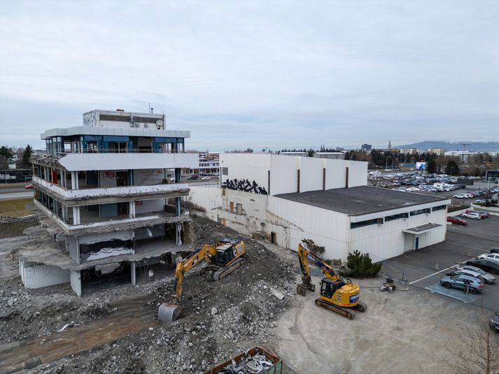 Gamla Morgunblaðshöllin var rifin niður í ágúst í fyrra. Á lóðinni á að byggja fjölda íbúða. 