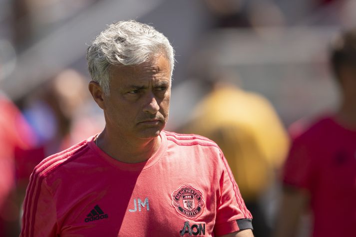 Aukið álag á Mourinho á leikmannamarkaðnum