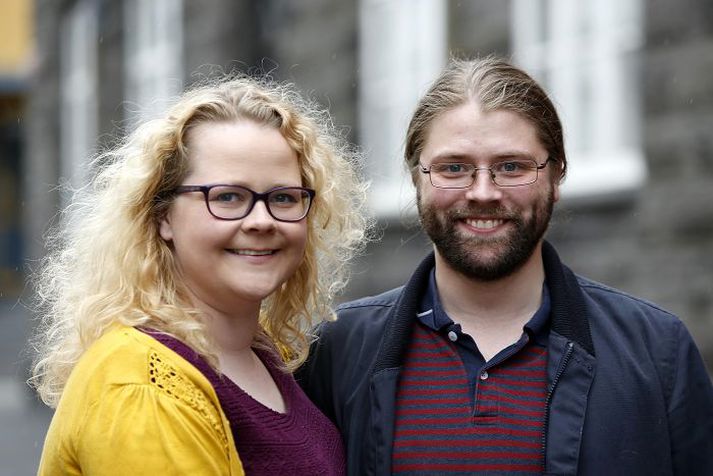 „Ég hef aldrei rappað,“ segir Helgi Hrafn sem er þó með tónlistina í blóðinu. Hér er hann með unnustu sinni, Ingu Auðbjörgu Kristjánsdóttur.