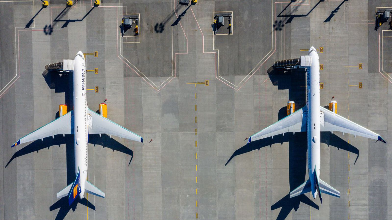 Ef snúa á við rekstri Icelandair er nær ekkert svig­rúm til launa­hækkana í dollar