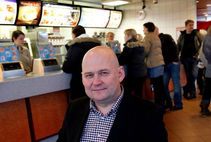 Jón Garðar Ögmundsson á McDonald's þegar sá veitingastaður var og hét. 