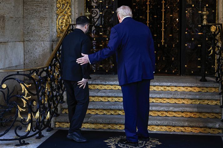 Fundur Selenskíjs og Trumps í Mar-a-Lago er hafinn.