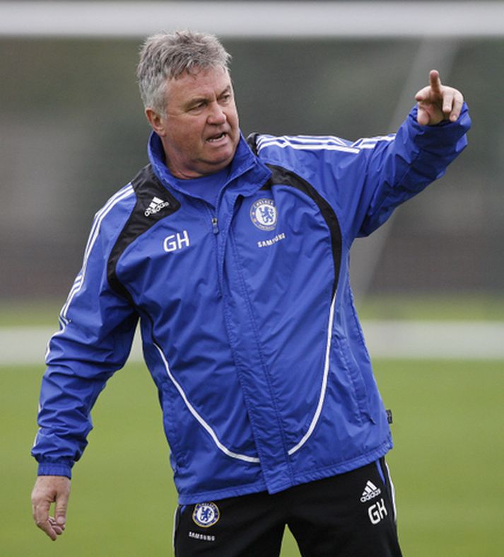 Guus Hiddink, stjóri Chelsea fram á vor.