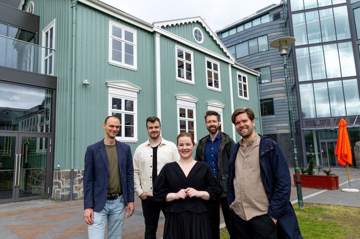 Áslákur Ingvarsson, Tómas Helgi Baldursson, Sólveig Sigurðardóttir, Sigurður Helgi og Þórhallur Auður Helgason. Á myndina vantar Ragnar Pétur Jóhannsson. 