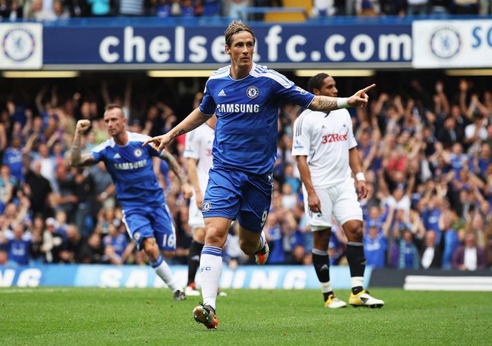 Torres fagnaði marki sínu vel en var rekinn útaf skömmu síðar. Það kom sem betur fer ekki að sök fyrir Chelsea.