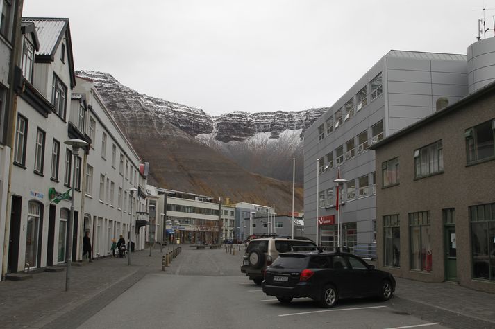Atvikið átti sér stað í miðbæ Ísafjarðar.
