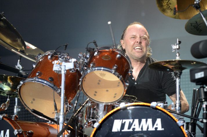 Ætli Lars Ulrich taki þessari áskorun.