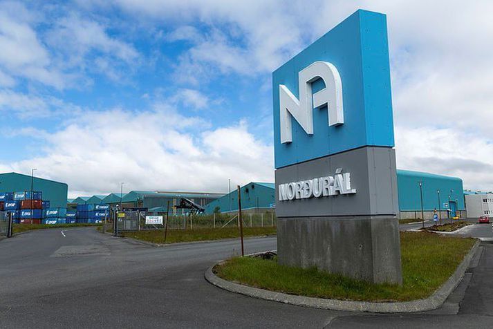 Norðurál er stærsti einstaki viðskiptavinur Orkuveitunnar en í fyrra námu tekjur vegna raforkusölu til fyrirtækisins um níu milljarðar, eða fjórtán prósent af heildartekjum orkuframleiðandans. 