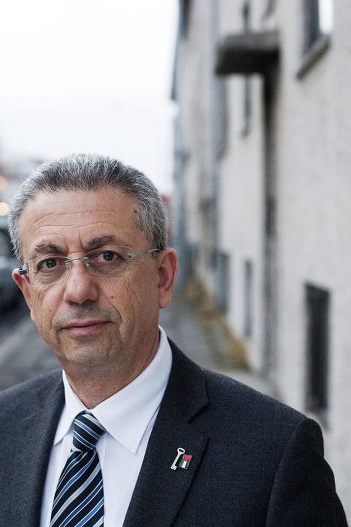 „Betra seint en aldrei,“ segir hann um það að Palestínumenn hafi loks fengið alþjóðlega viðurkenningu á ríki sínu, 65 árum eftir að Sameinuðu þjóðirnar samþykktu að skipta landinu milli Ísraela og Palestínumanna.	FRÉTTABLAÐIÐ/ANTON