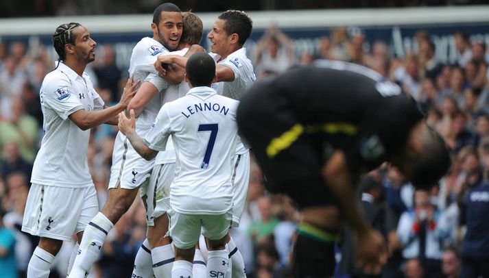 Moussa Dembélé fagnar markinu sínu.