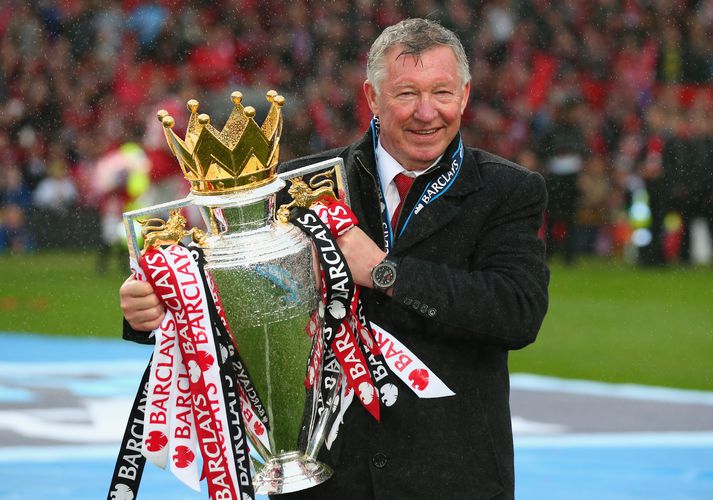 Sir Alex lyfti Englandsmeistarabikarnum þrettán sinnum með United