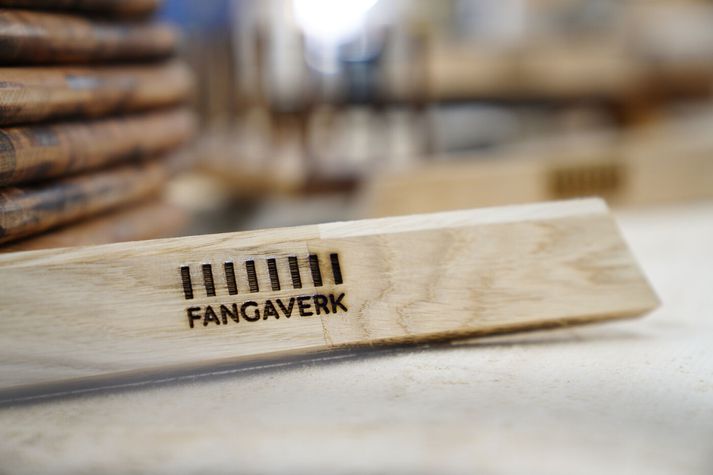 Verk fanganna eru seld undir merkinu Fangaverk.