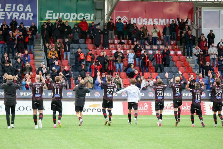 Víkingur mætir Sparta Prag í annarri umferð forkeppni Meistaradeildar Evrópu ef liðinu tekst að vinna Shamrock Rovers.