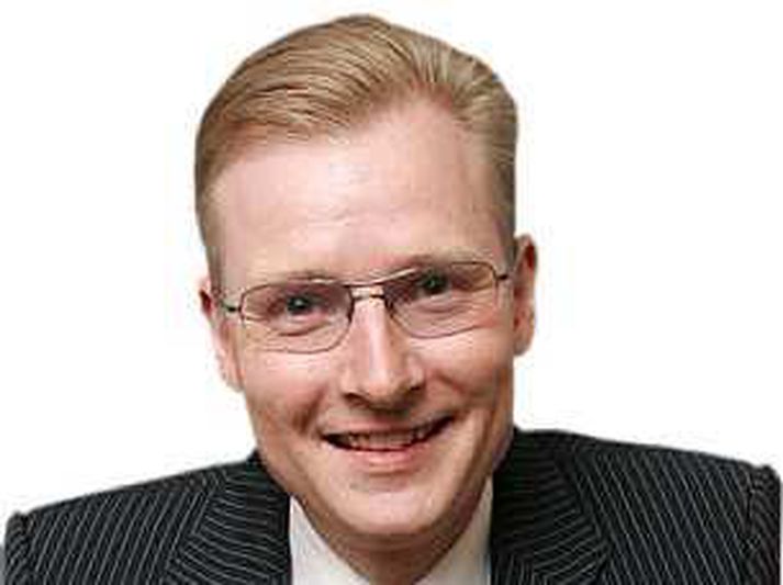 Bjarni Ármannsson fjárfesti í 12% hlut í Glitnir Property Holding.